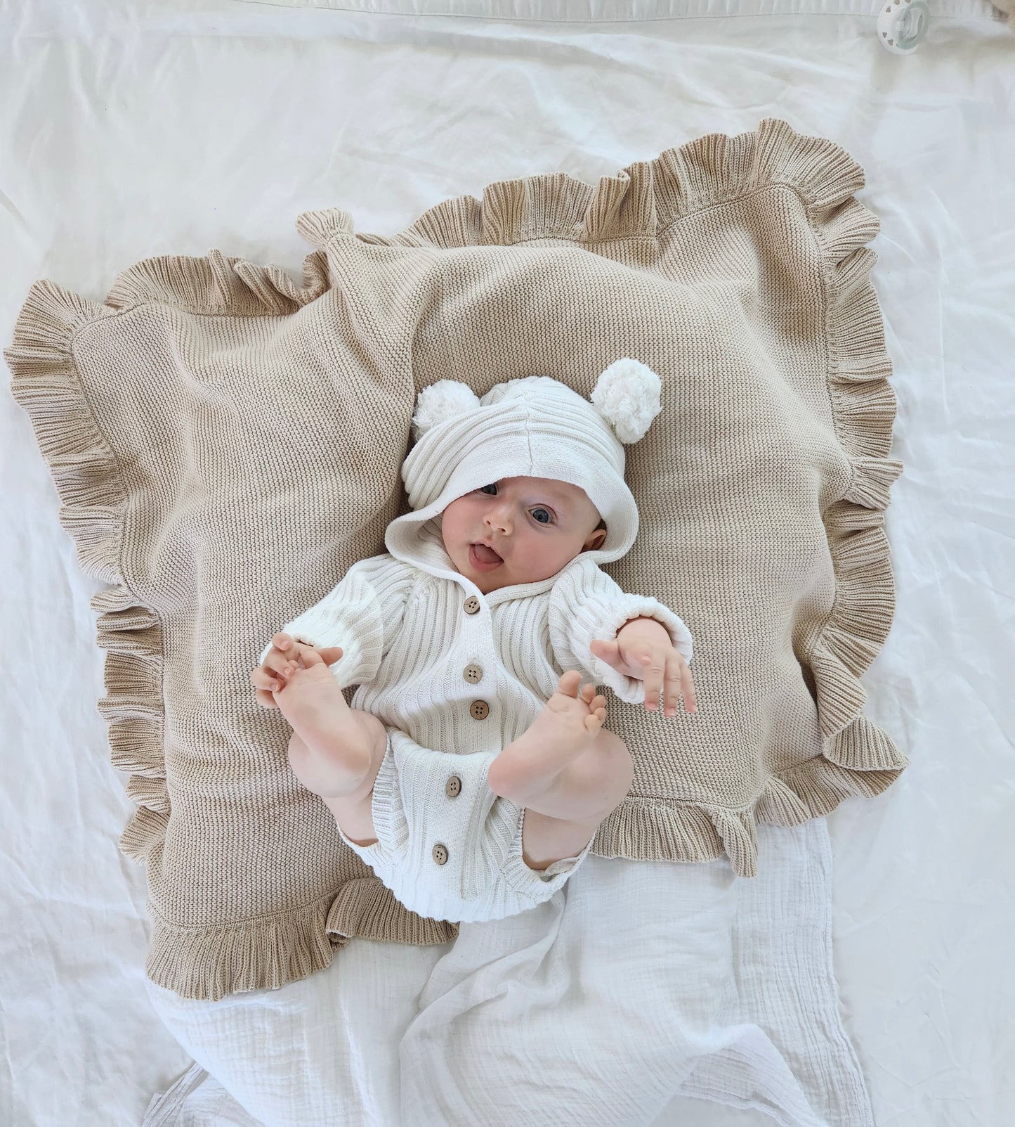 BLANKET + BOOTIE SET - BISCUIT