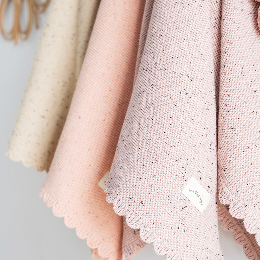 HEIRLOOM KNIT BLANKET - PEACH SPRINKLES