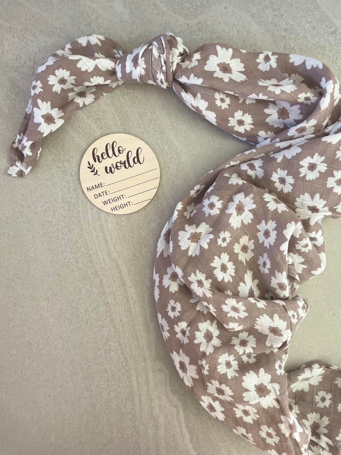 SWADDLE - MAUVE DAISY