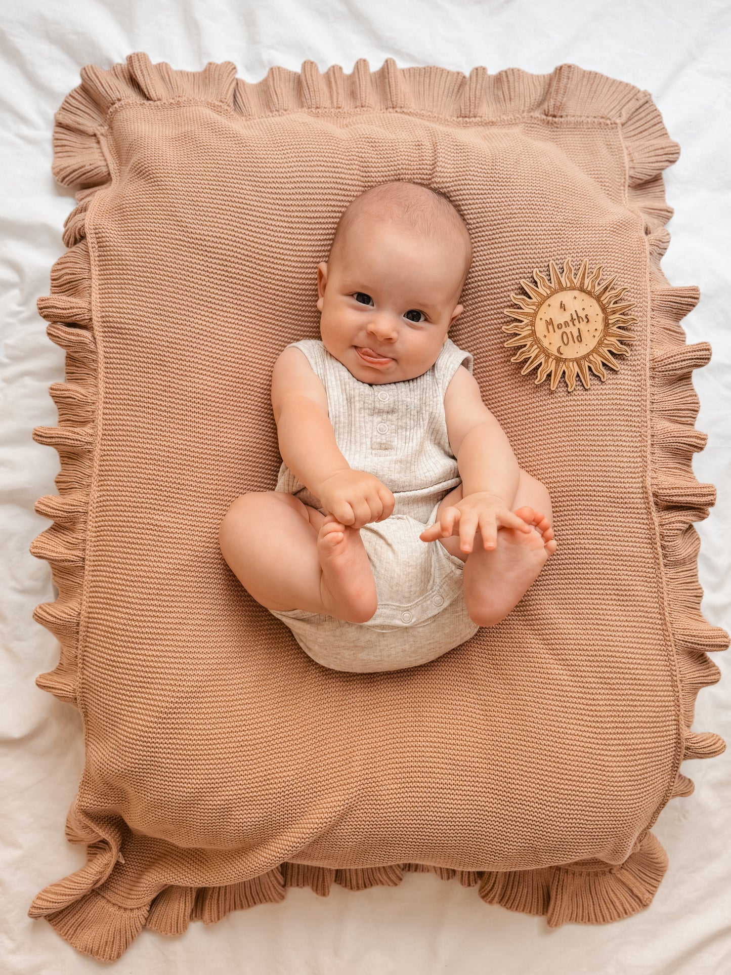 BLANKET + BOOTIE SET - LATTE