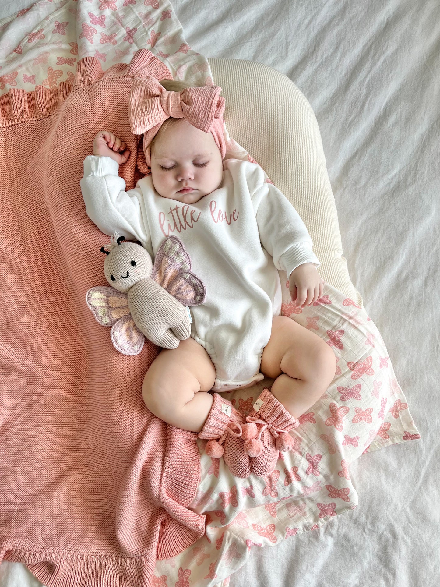 RUFFLE BLANKET - CORAL