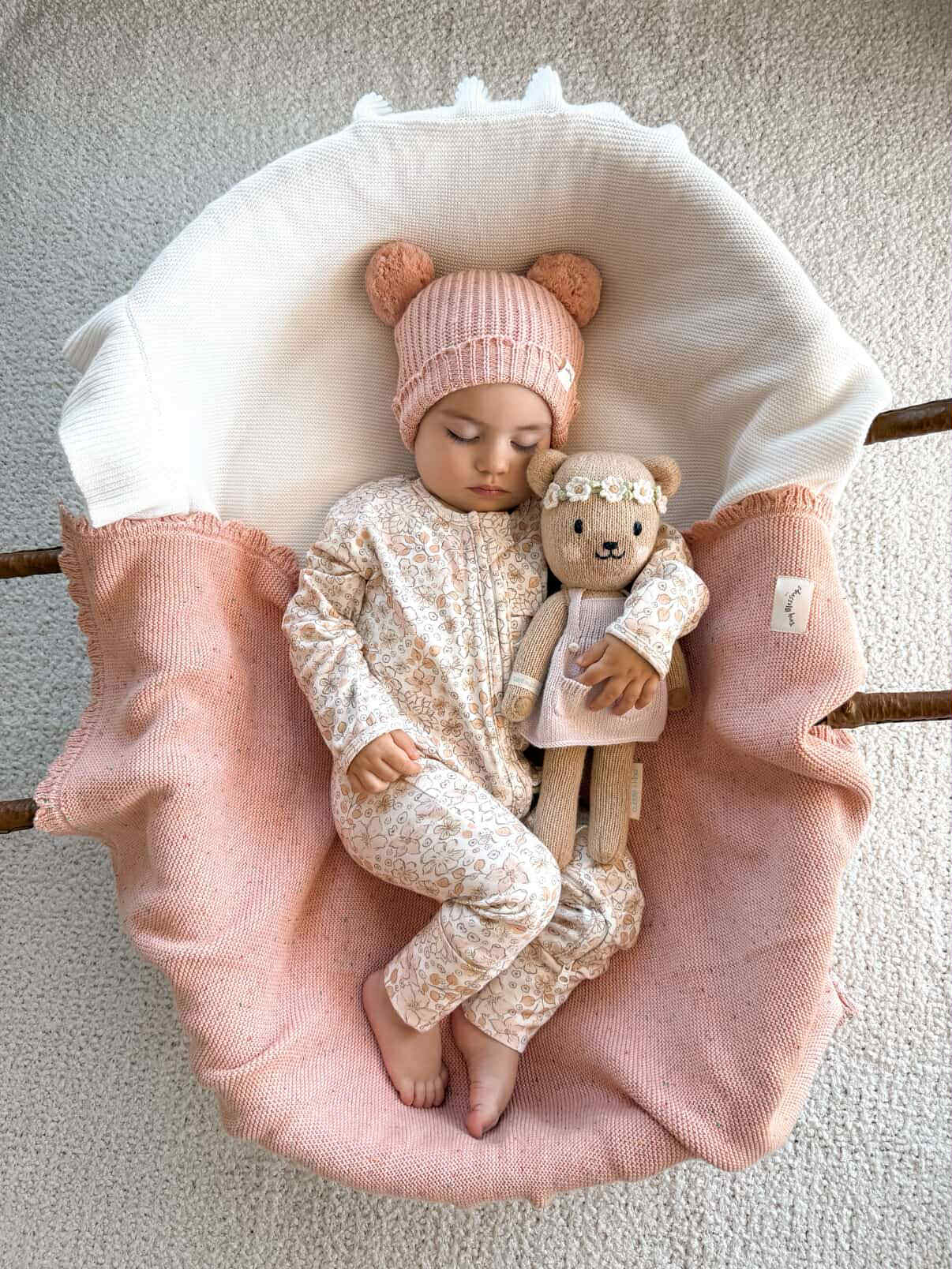 HEIRLOOM KNIT BLANKET - PEACH SPRINKLES