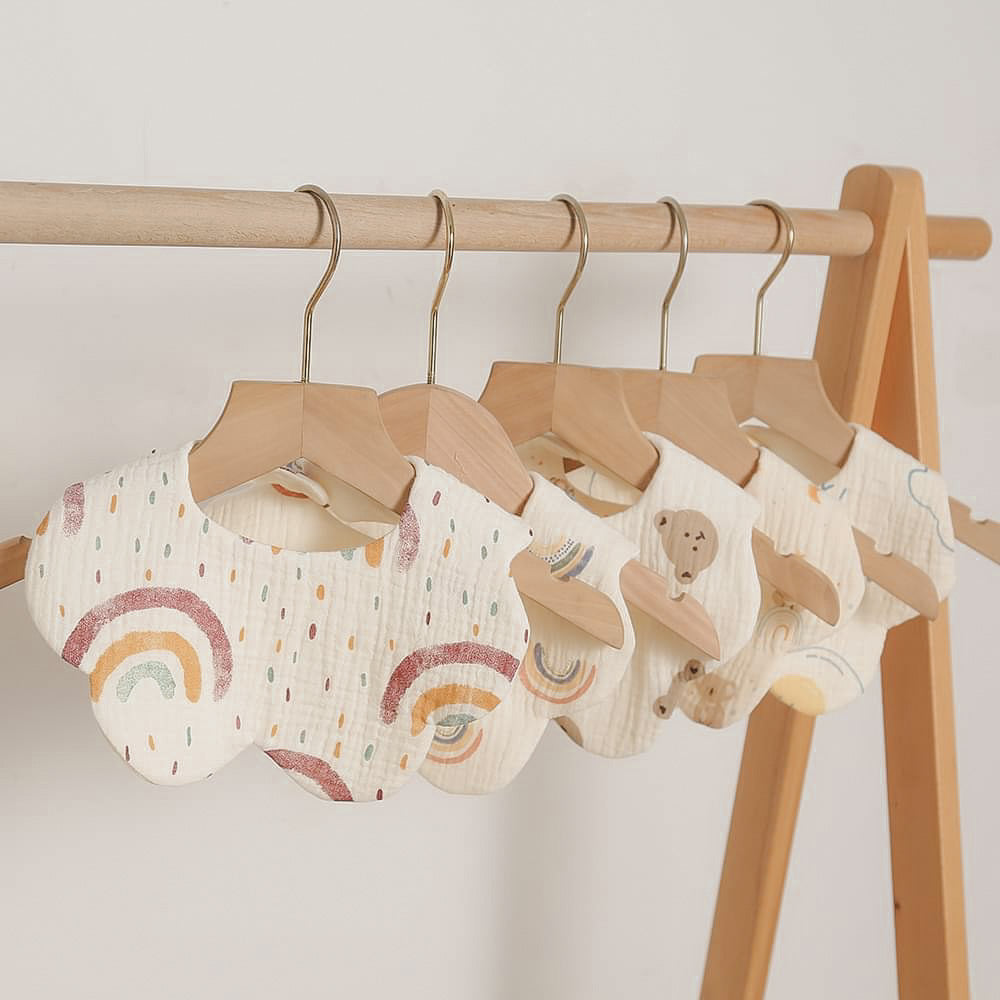 FUN RAINBOW BIB