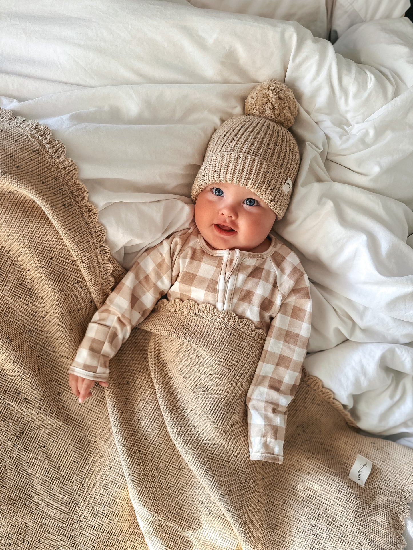 HEIRLOOM KNIT BLANKET - COOKIE