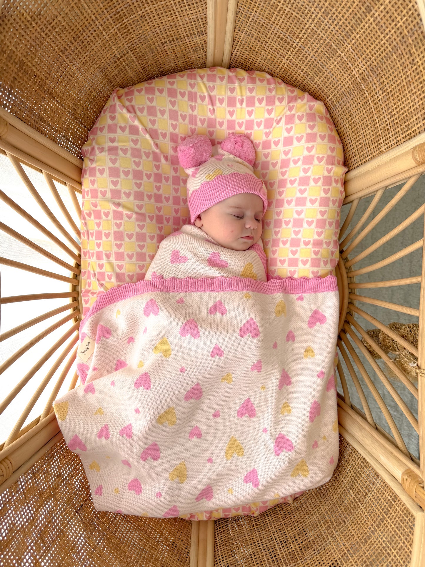 HEIRLOOM KNIT BLANKET - SWEETHEARTS