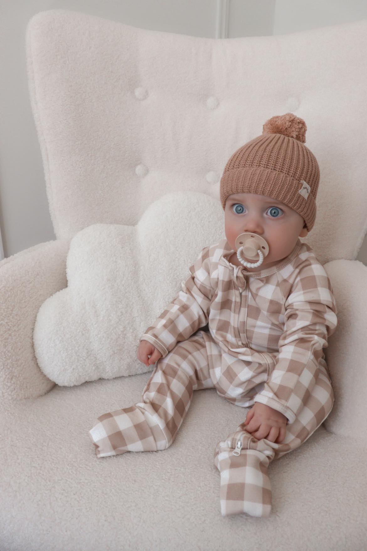 BEANIE -  LATTE