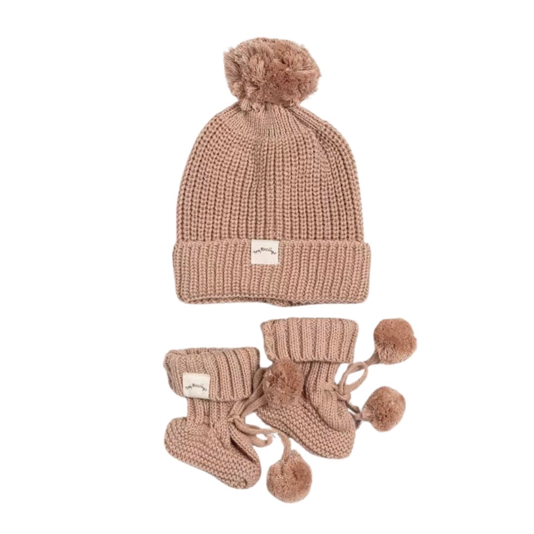 BEANIE + BOOTIE SET - LATTE