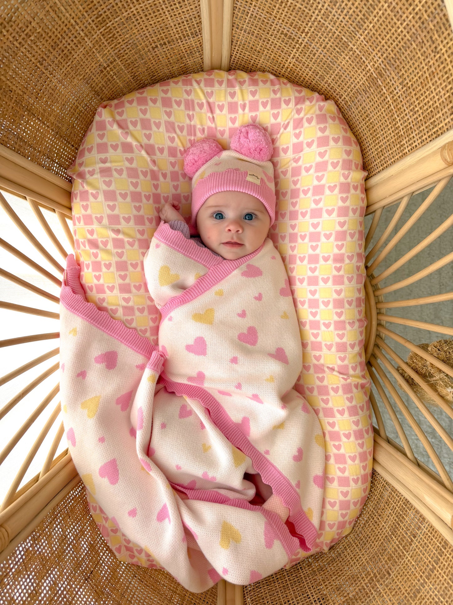 HEIRLOOM KNIT BLANKET - SWEETHEARTS